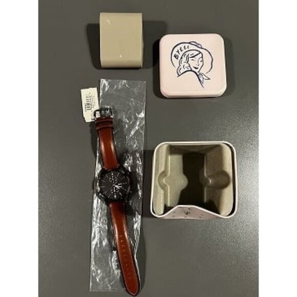 New Men's Watch with Chronograph Display and Genuine Leather Band